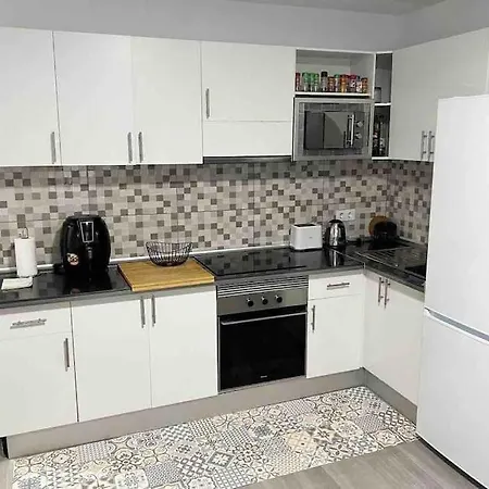 Daire Urban Zen Con Terraza Y Jacuzzi